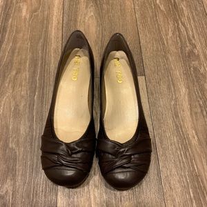 Never Worn Me Too Flats